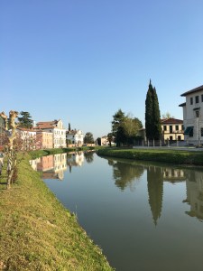 River Brenta at Mira Porte, Veneto, Italy - www.grand-tourist.com