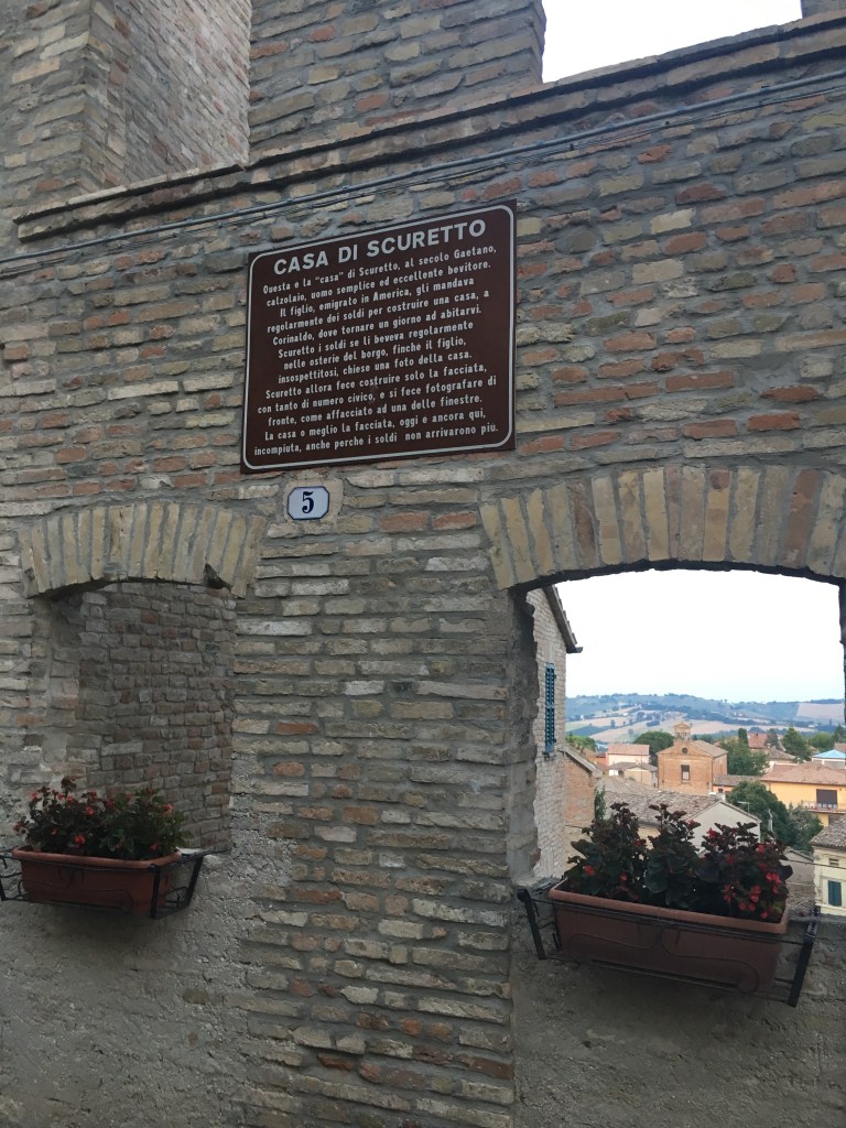 Corinaldo - the facade of 'Casa di Scuretto' www.educated-traveller.com