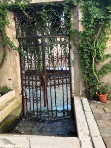 San Giorgio dei Greci - cancello