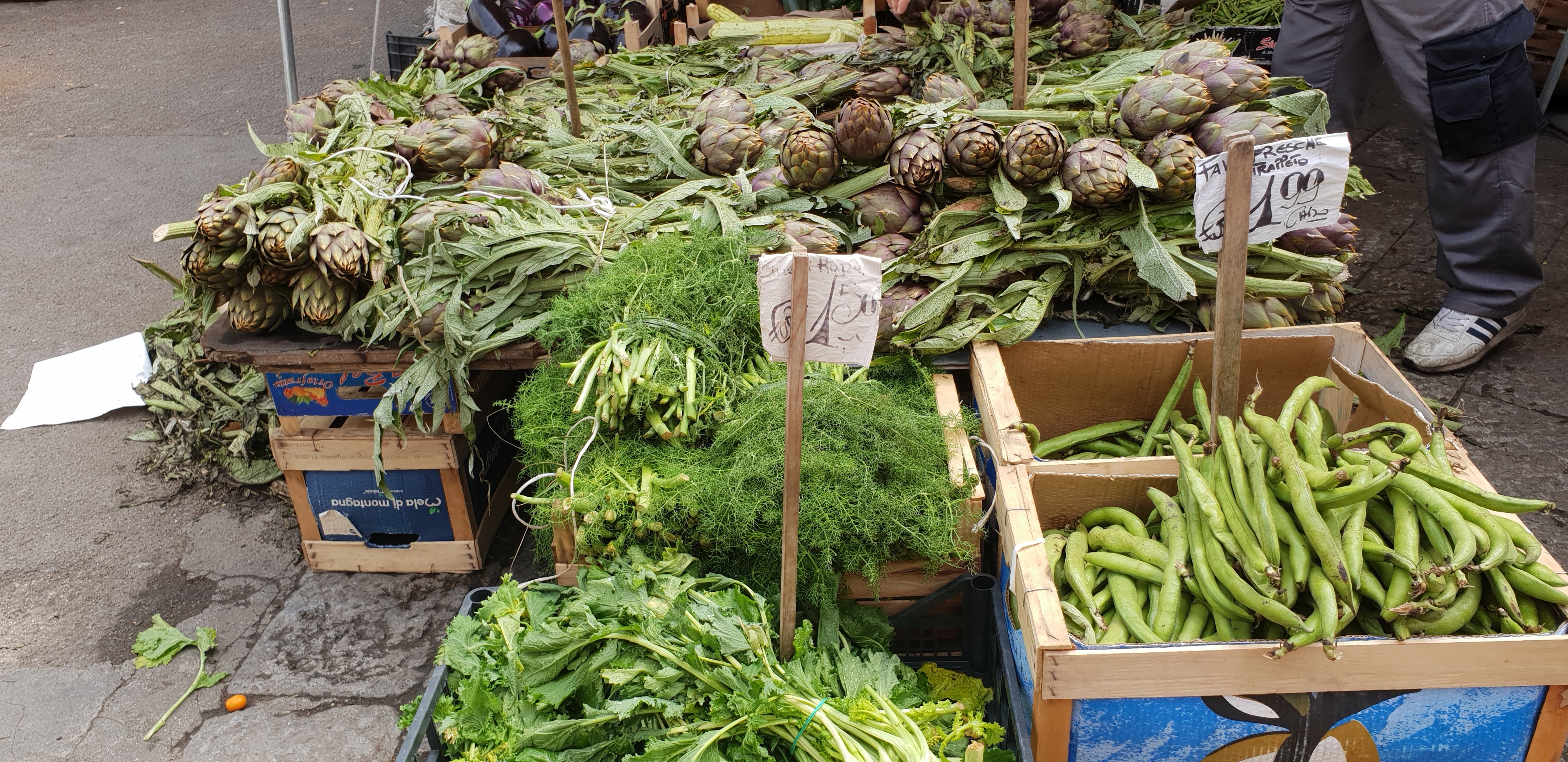 The new season's fresh vegetables, Capo Market, Palermo