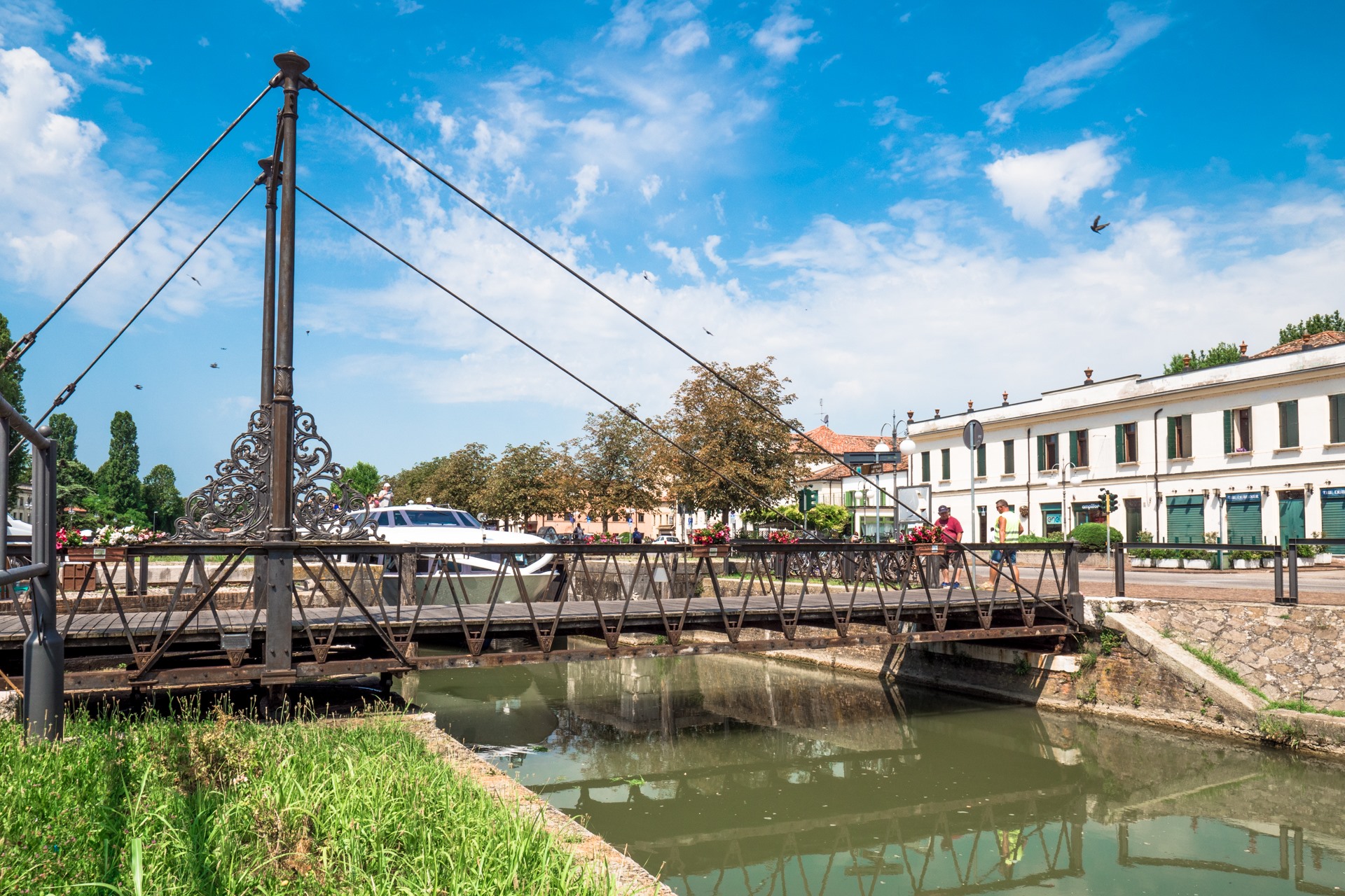 Burchiello route along the Brenta is blocked by various bridges - this one in Oriago, Veneto