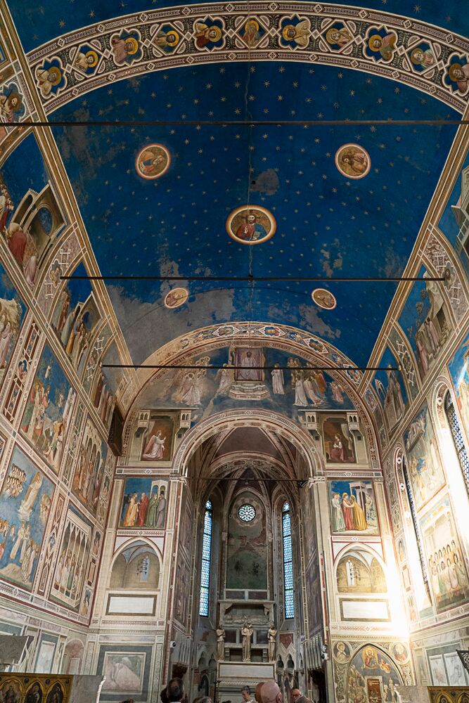 Arena Chapel - ceiling and altar 2019 by talented photographer www.nicolefriedler.com